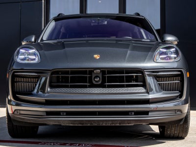 2024 Porsche Macan Macan S (MY24)