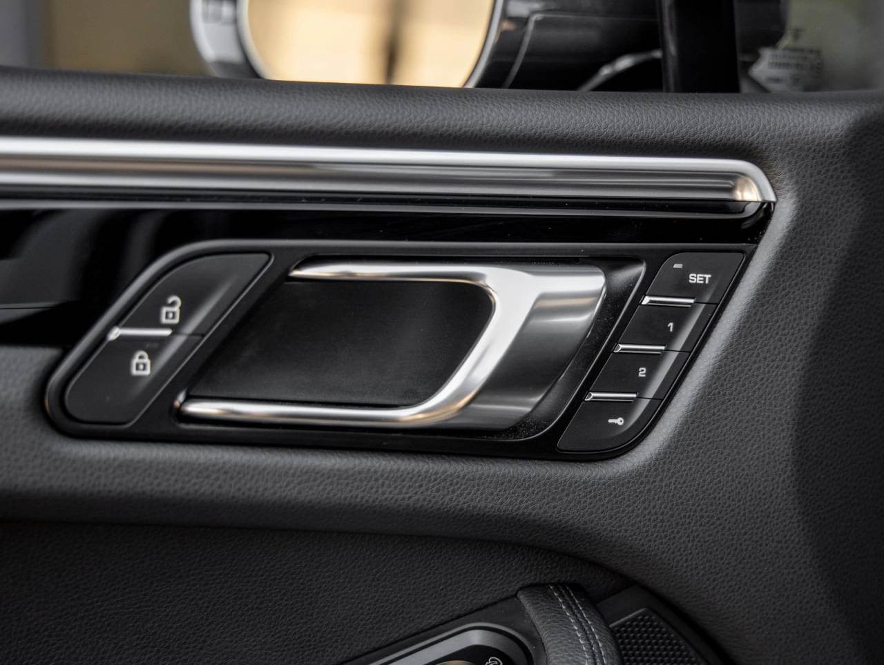 2024 Porsche Macan Macan S (MY24)