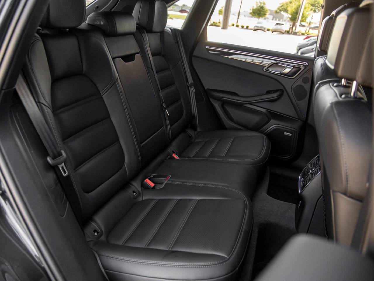 2024 Porsche Macan Macan S (MY24)