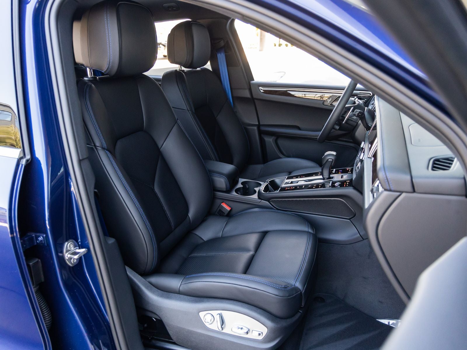 2026 Porsche Macan Macan S