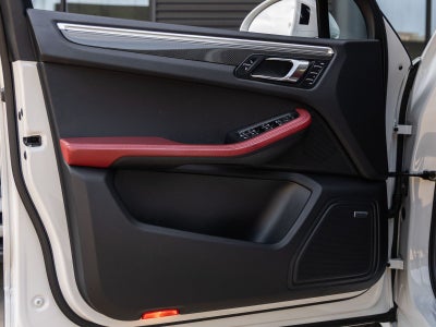 2017 Porsche Macan Macan GTS