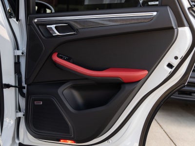 2017 Porsche Macan Macan GTS