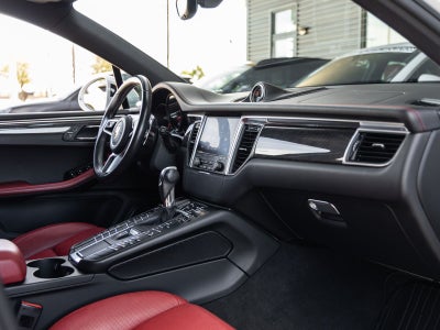 2017 Porsche Macan Macan GTS