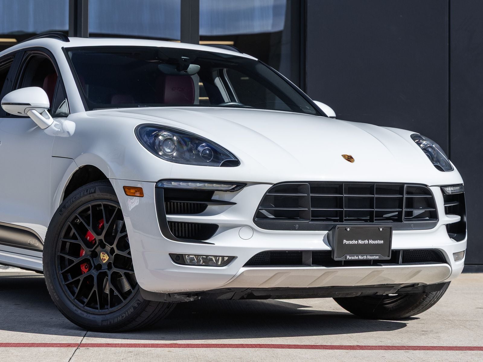 2017 Porsche Macan Macan GTS