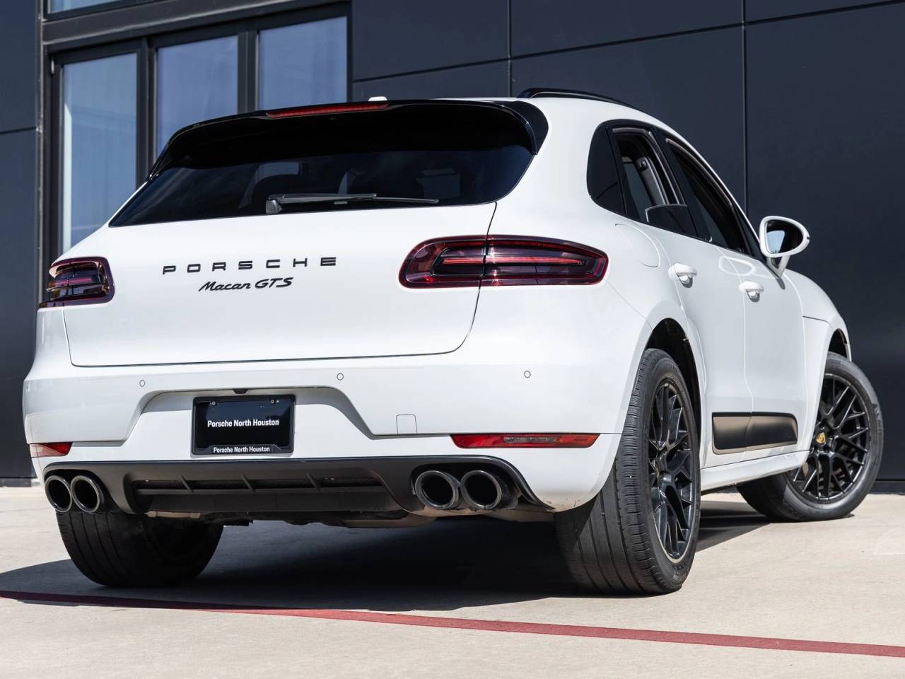 2017 Porsche Macan GTS