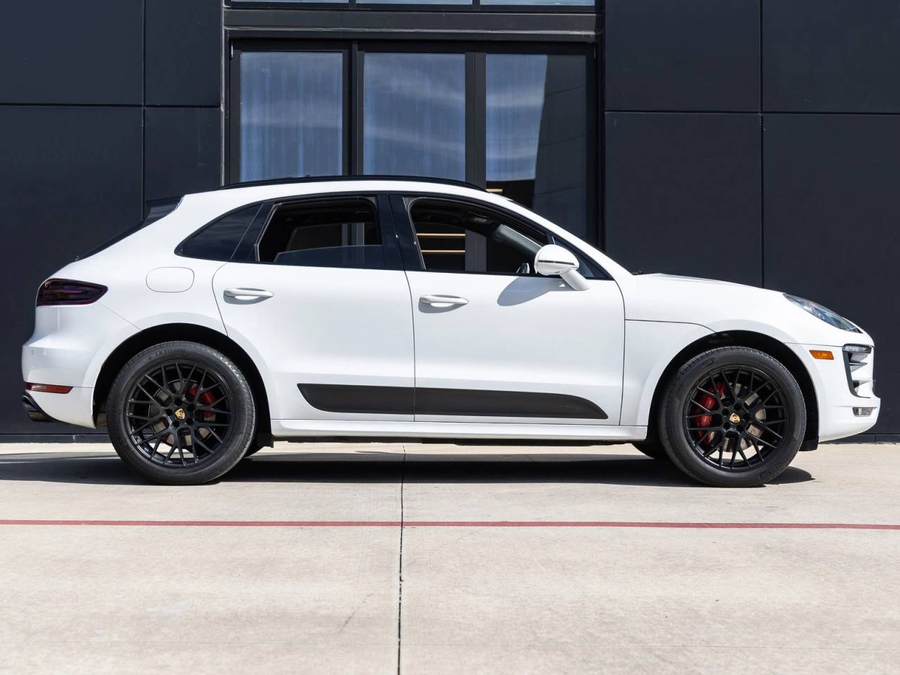 2017 Porsche Macan GTS