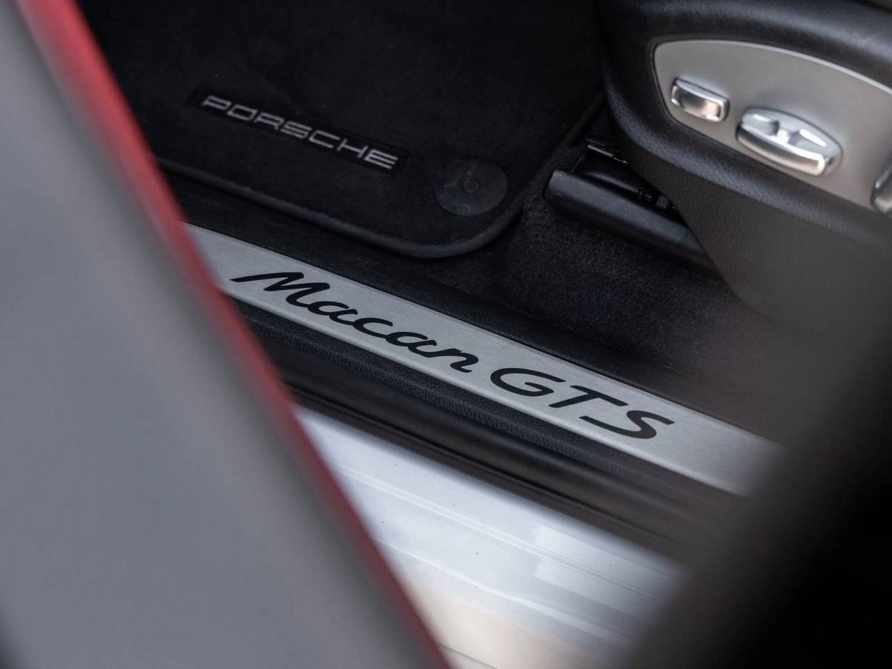 2017 Porsche Macan GTS