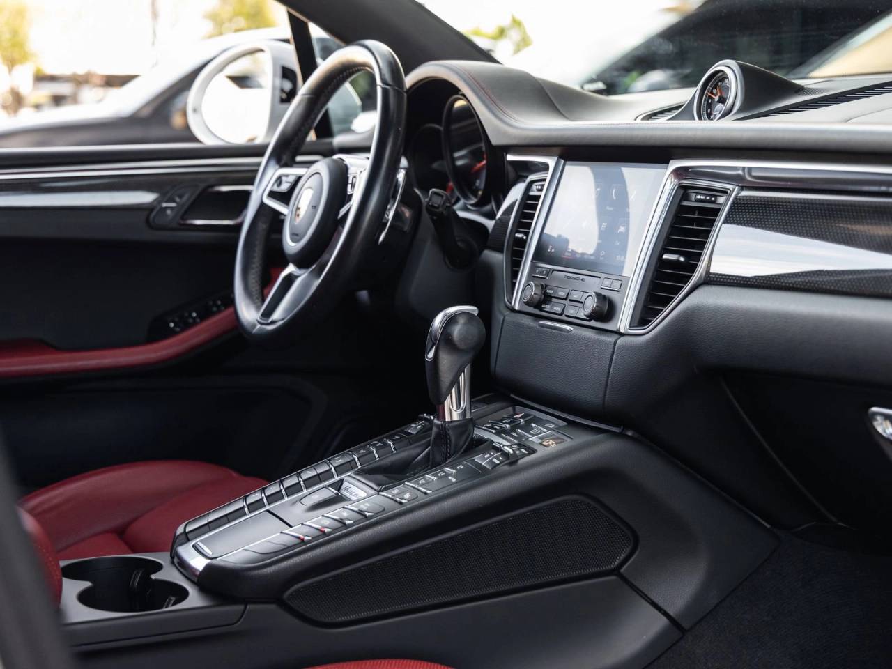 2017 Porsche Macan GTS