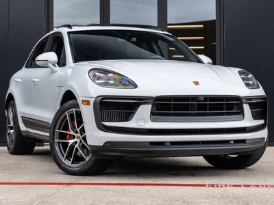 2022 Porsche Macan Macan S