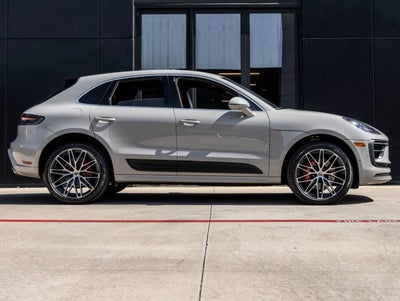 2022 Porsche Macan S