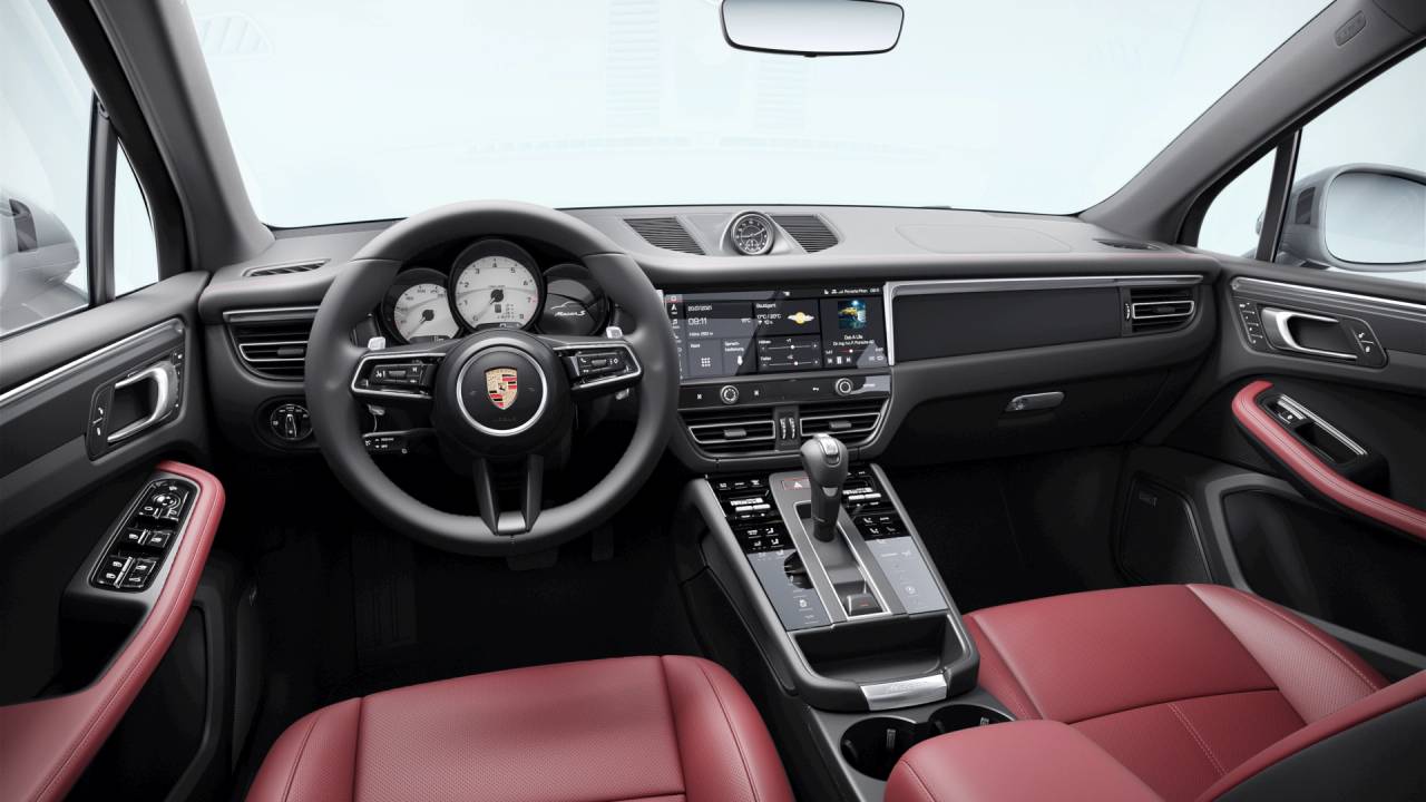 2022 Porsche Macan S