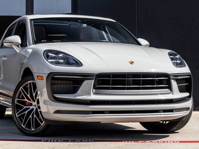 2022 Porsche Macan S