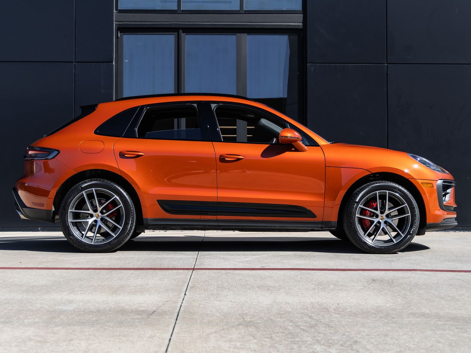 2024 Porsche Macan S