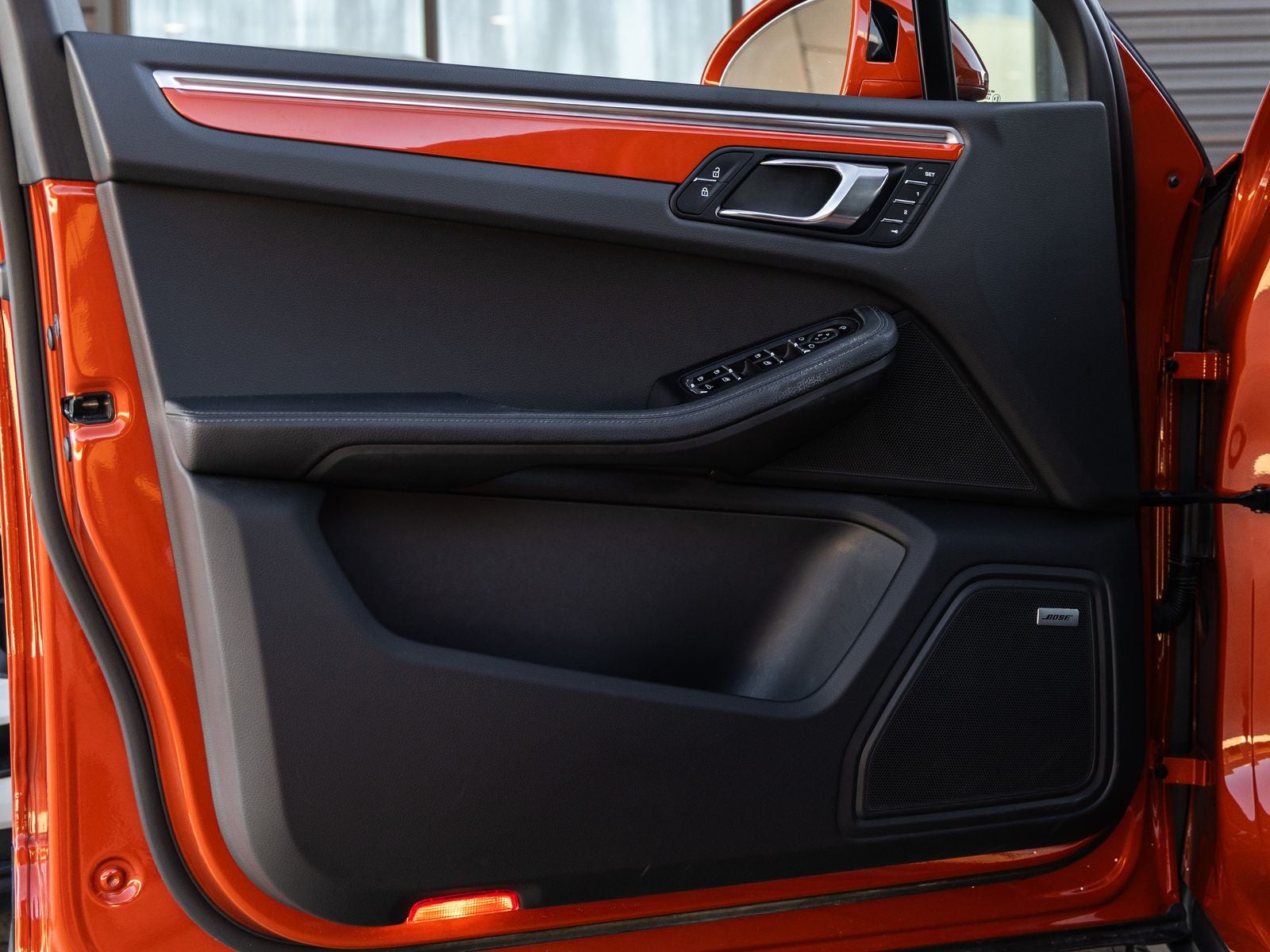 2024 Porsche Macan S