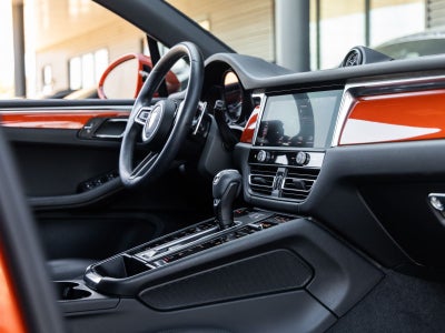2024 Porsche Macan S