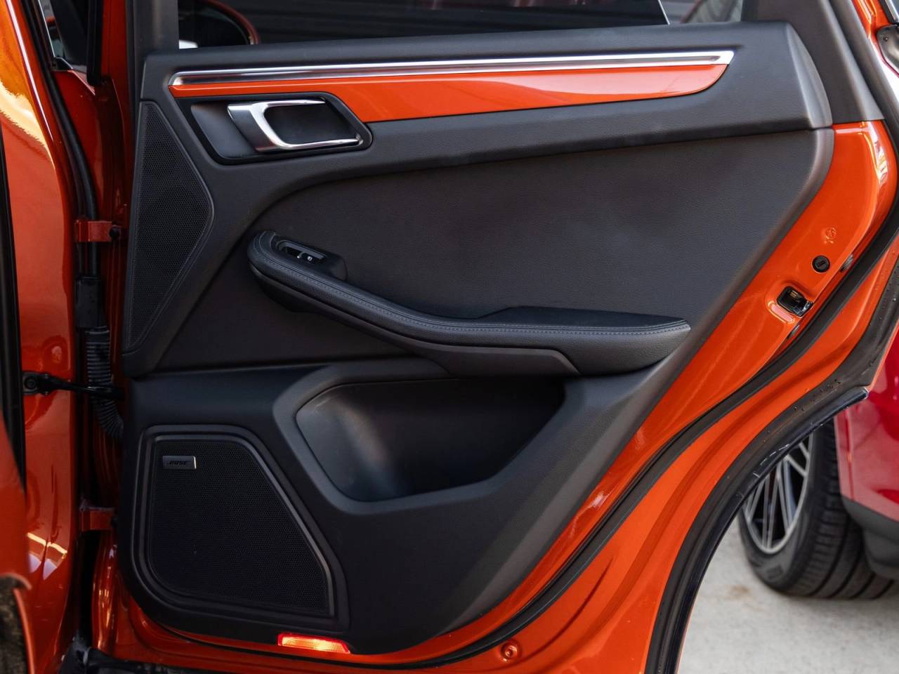 2024 Porsche Macan S