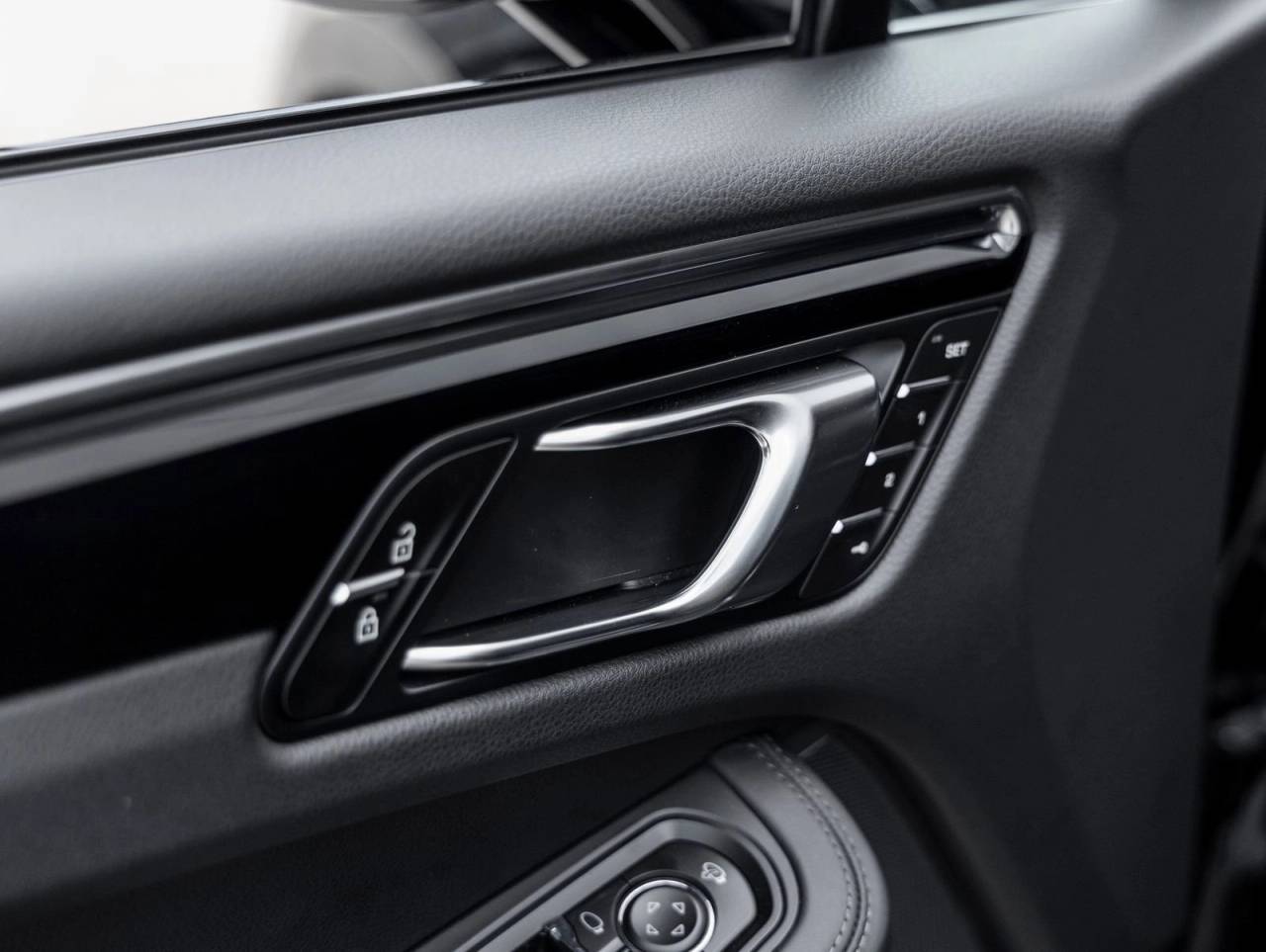 2026 Porsche Macan Macan S