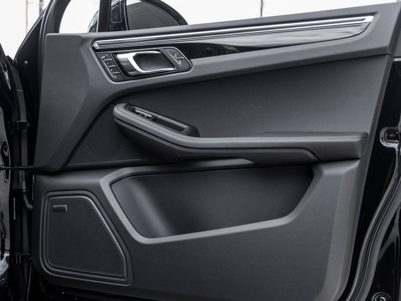 2026 Porsche Macan Macan S