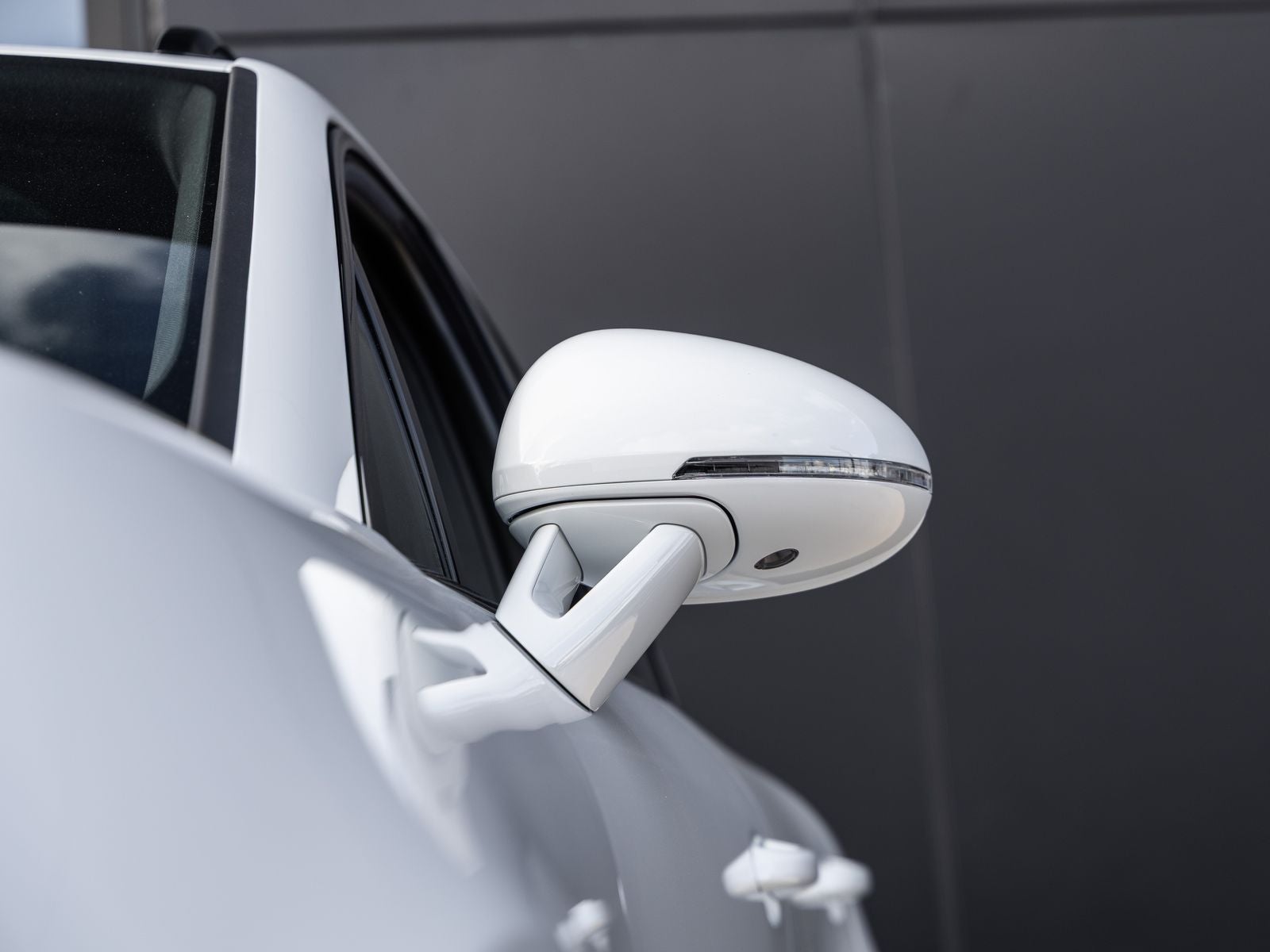 2026 Porsche Macan Macan S