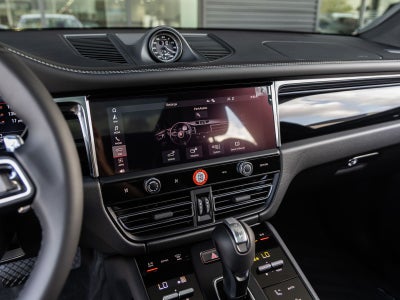 2026 Porsche Macan Macan S