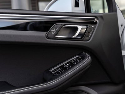 2026 Porsche Macan Macan S