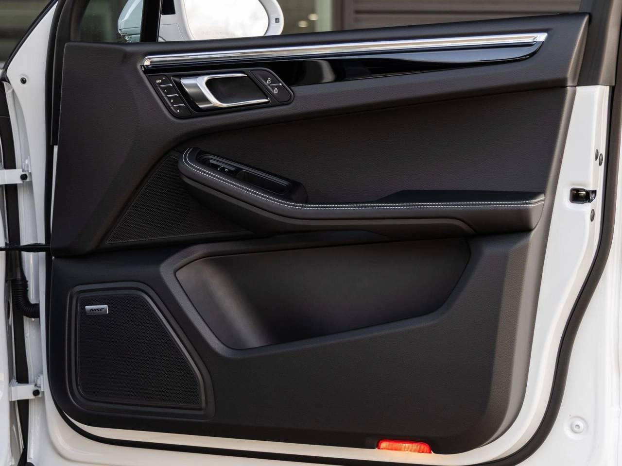 2026 Porsche Macan Macan S