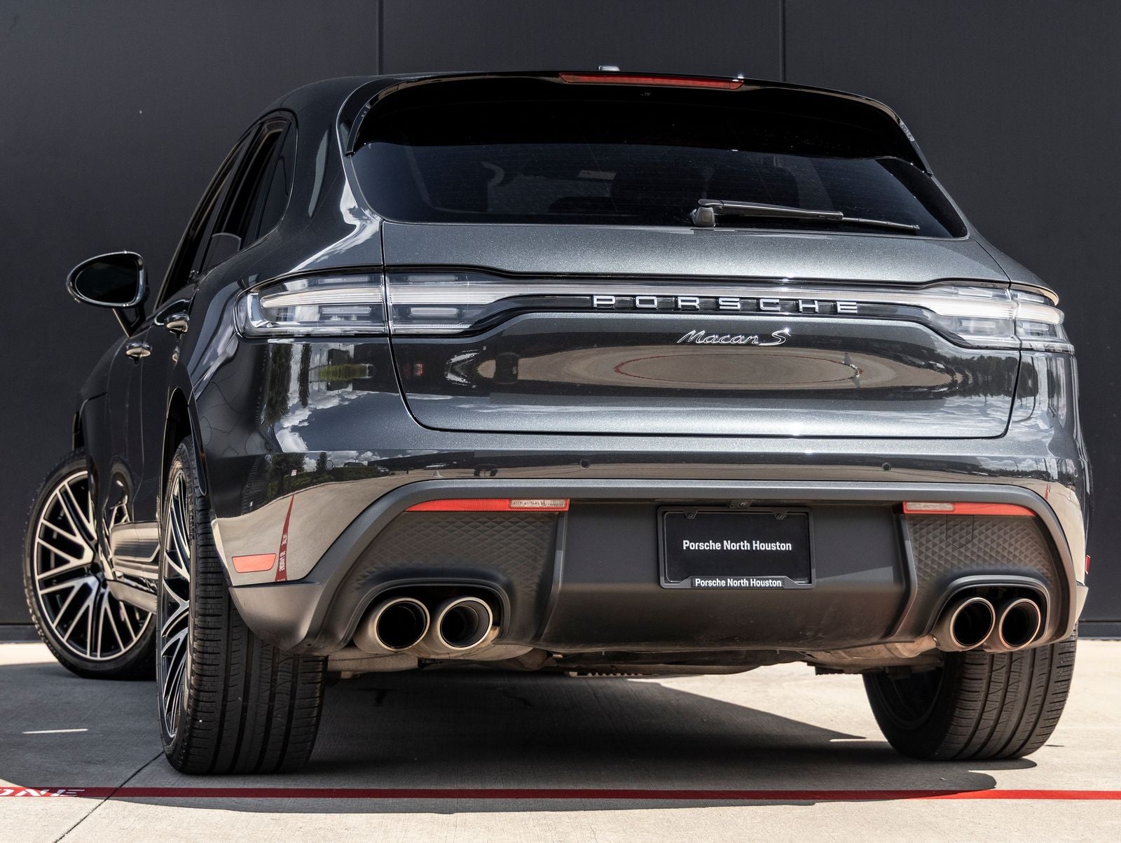 2024 Porsche Macan Macan S