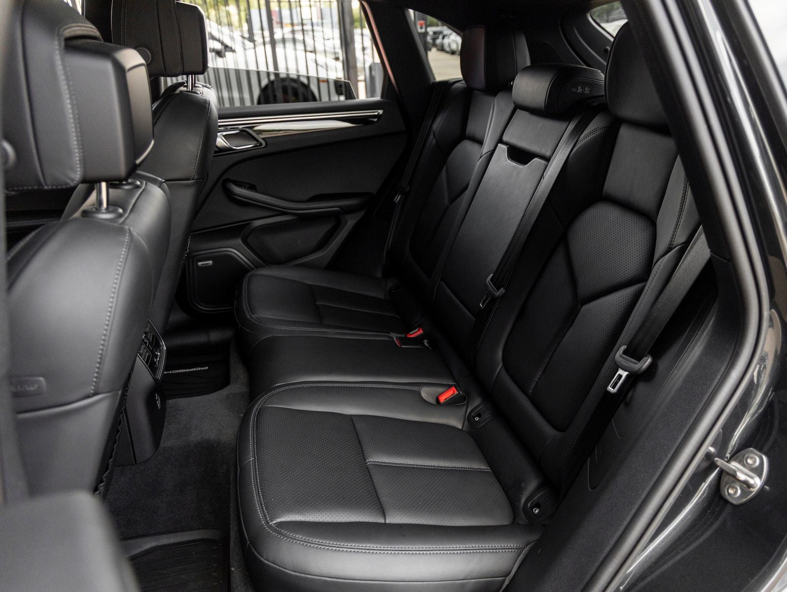 2024 Porsche Macan Macan S