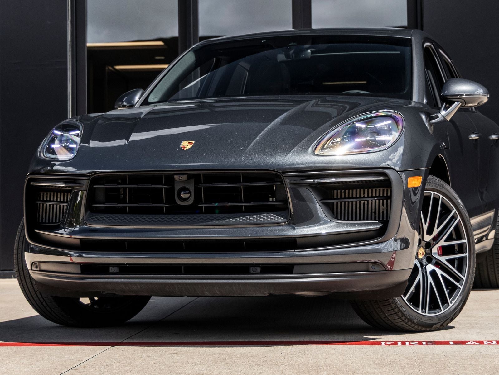 2024 Porsche Macan Macan S
