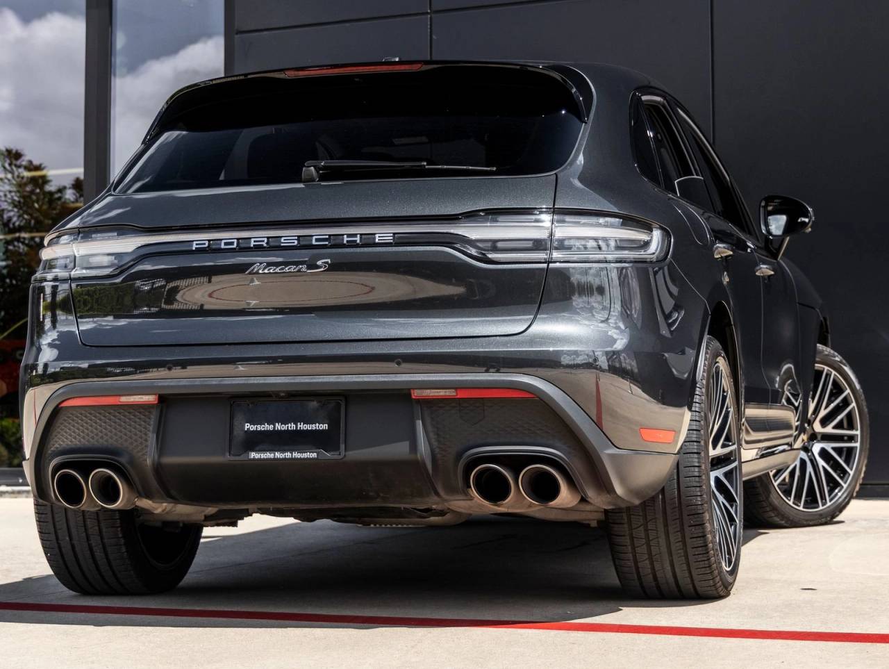 2024 Porsche Macan Macan S