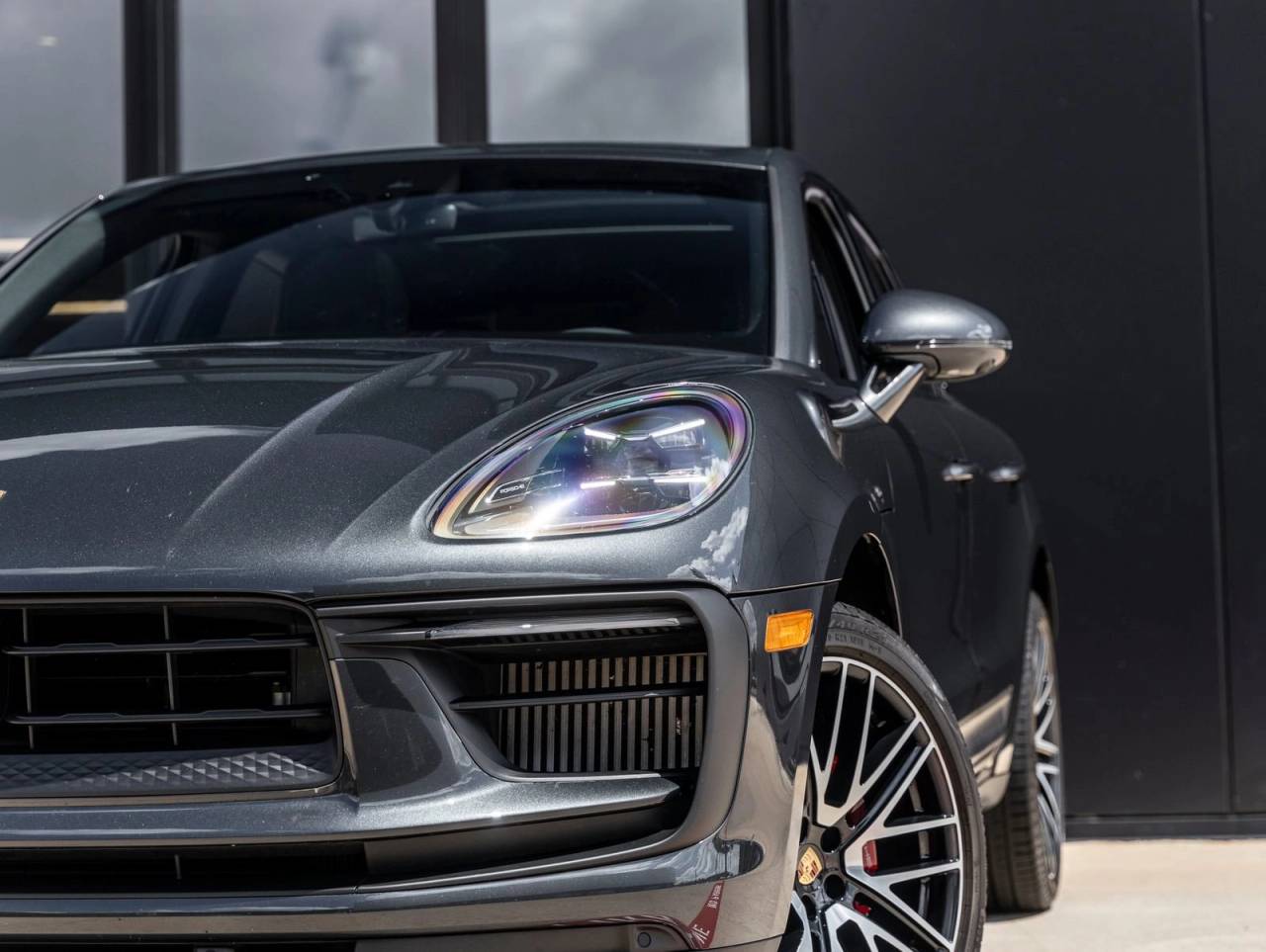 2024 Porsche Macan Macan S
