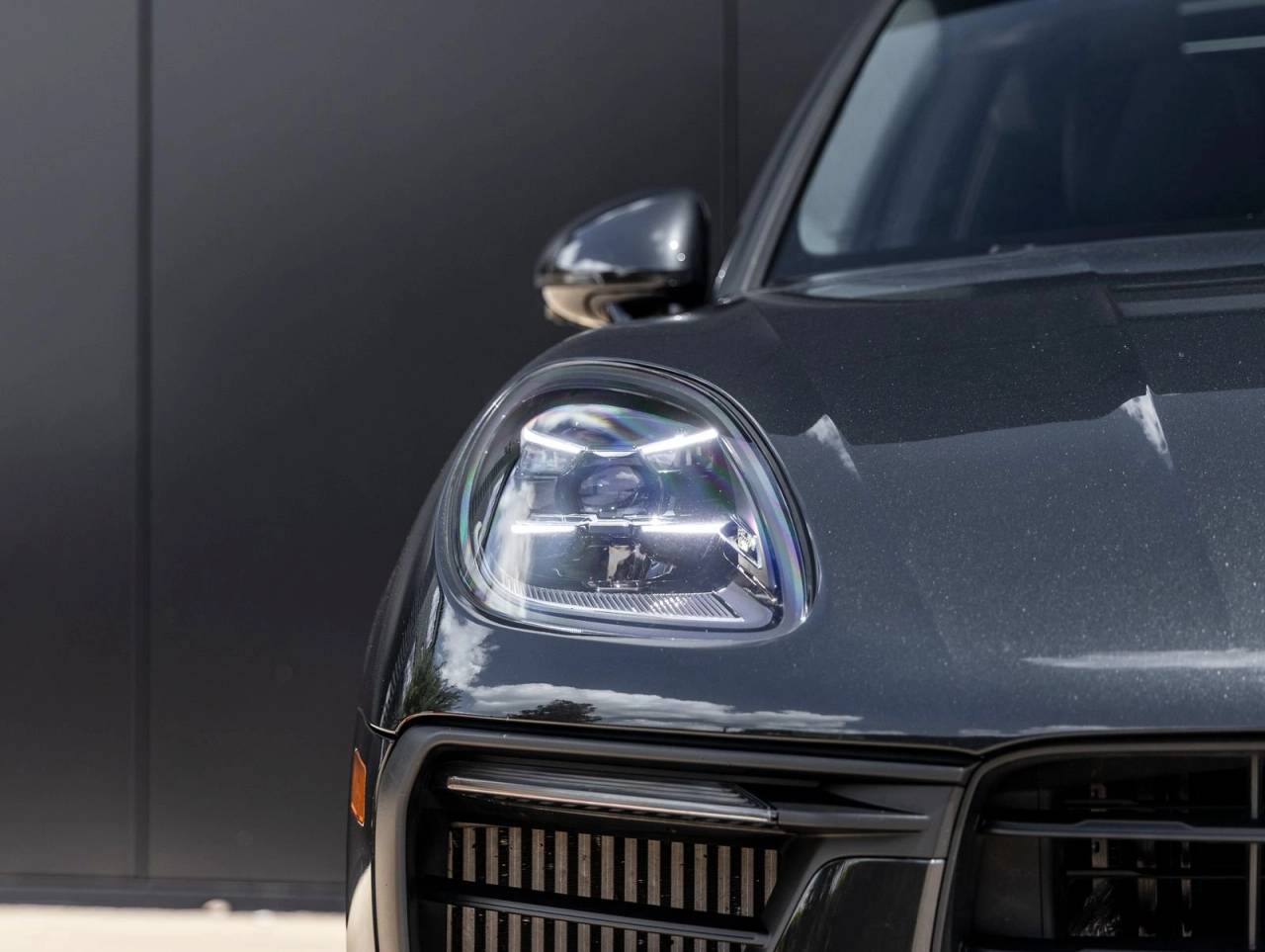 2024 Porsche Macan Macan S