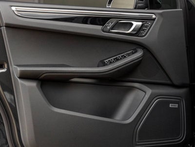 2024 Porsche Macan Macan S