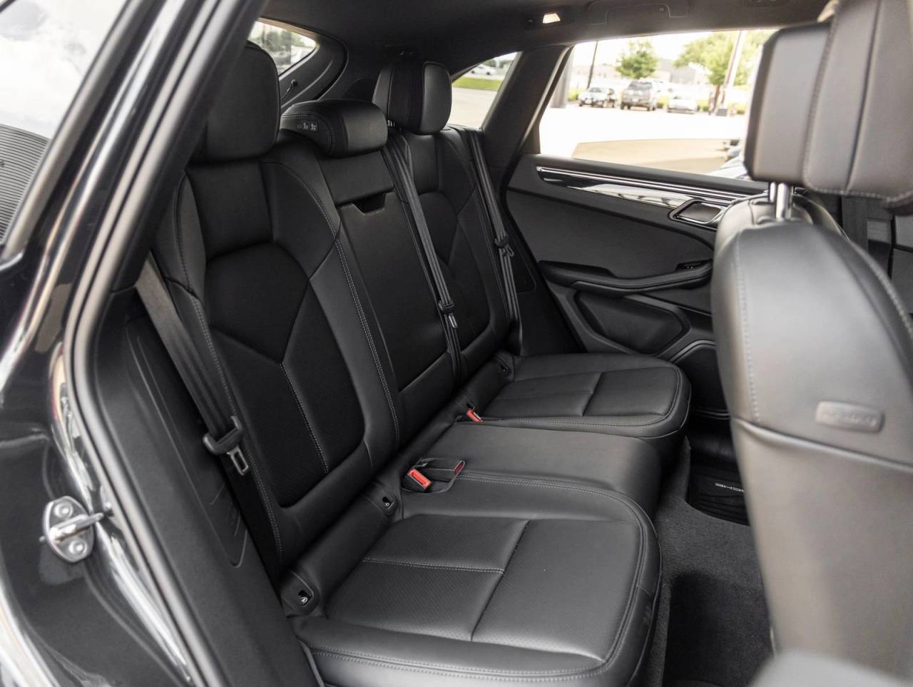 2024 Porsche Macan Macan S