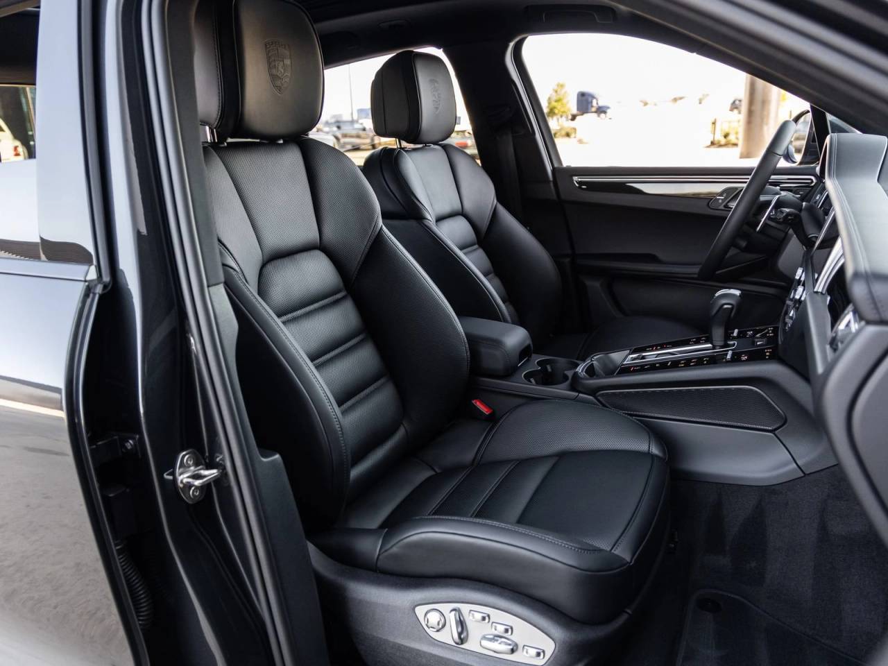 2026 Porsche Macan Macan S