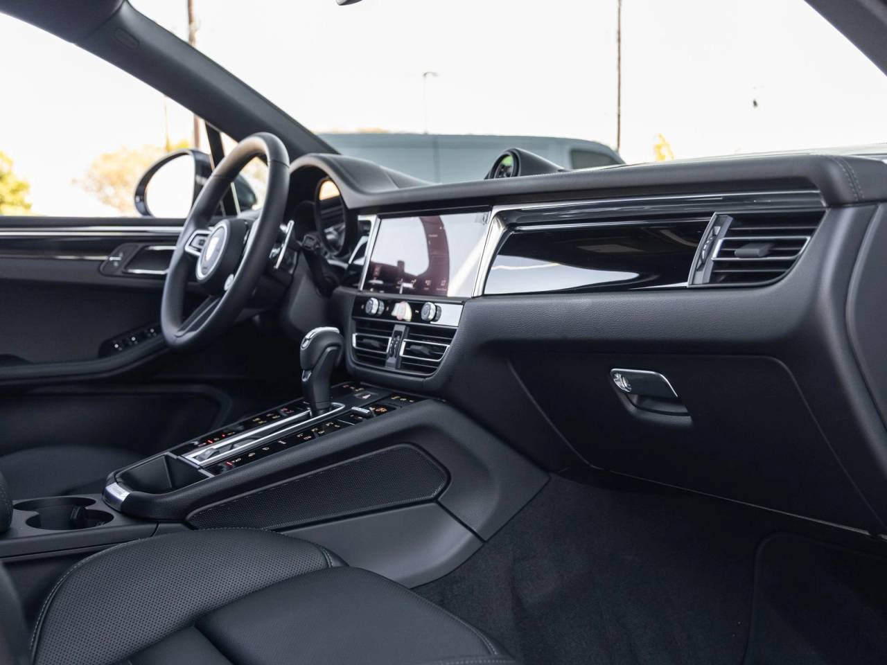 2026 Porsche Macan Macan S