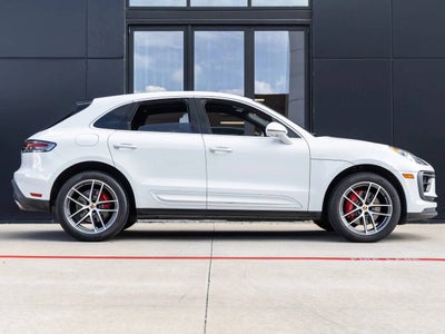 2022 Porsche Macan S