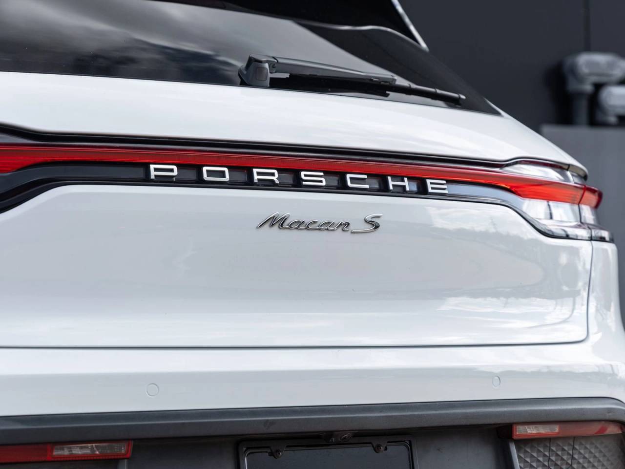 2022 Porsche Macan S