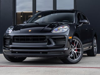 2022 Porsche Macan S