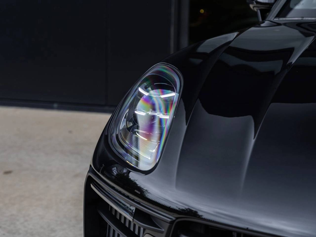 2022 Porsche Macan S