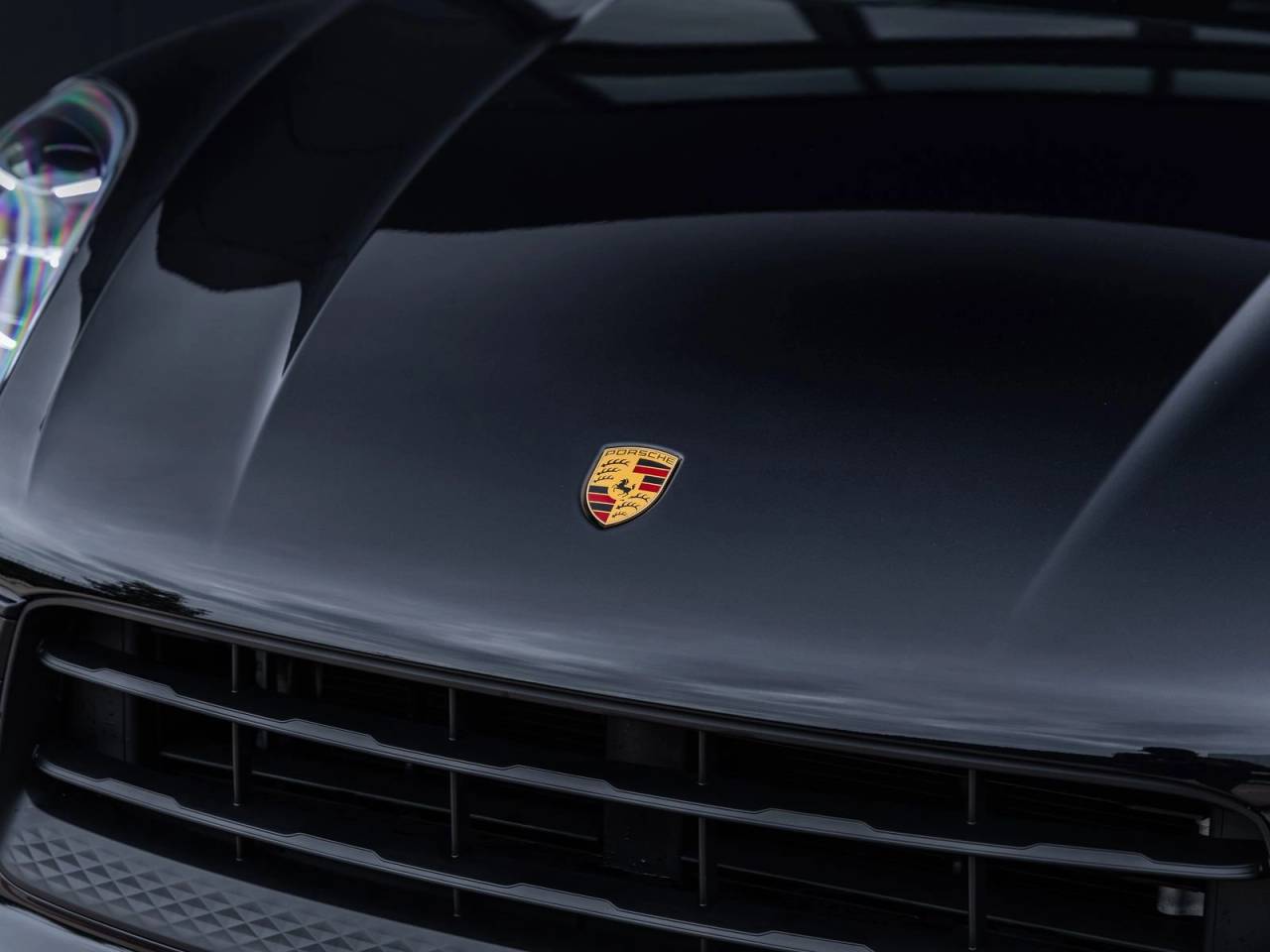 2022 Porsche Macan S