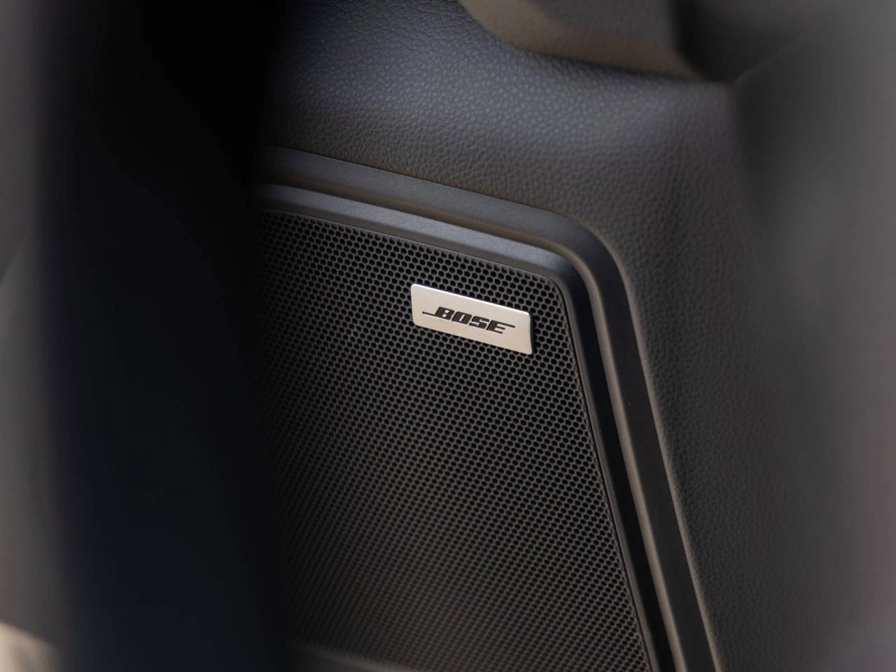 2022 Porsche Macan S