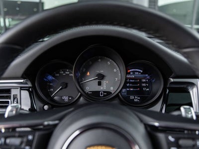 2022 Porsche Macan S