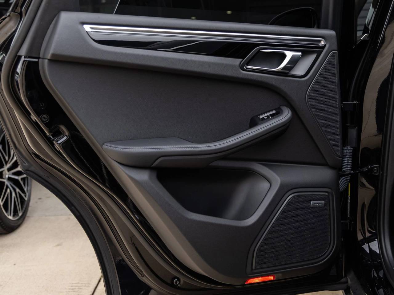 2022 Porsche Macan S