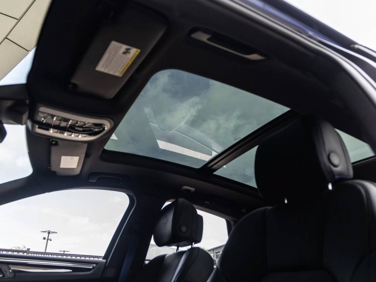 2026 Porsche Macan Macan S