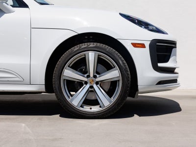2022 Porsche Macan S