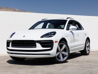 2022 Porsche Macan Macan S