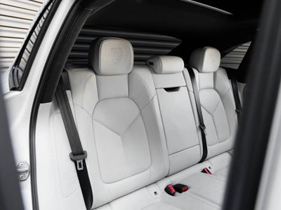 2022 Porsche Macan Macan S