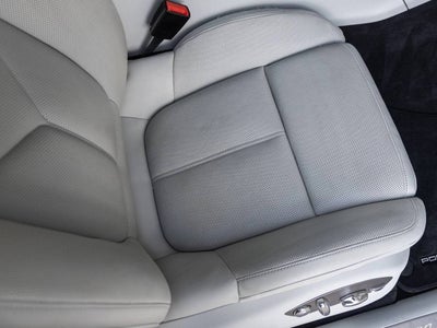 2022 Porsche Macan Macan S