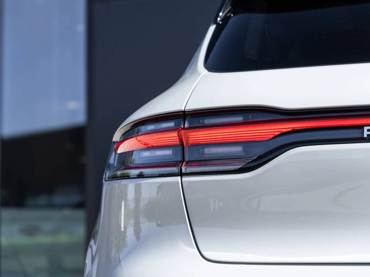 2024 Porsche Macan Macan S